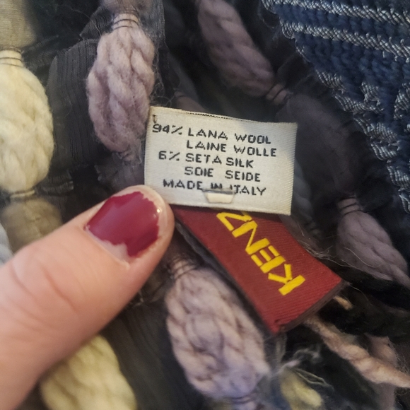 Kenzo Made in Italy Wool and Silk Scarf. - Picture 2 of 16